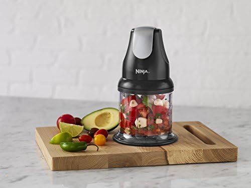 Ninja NJ100C, Express Chop For Chopping, Mincing, and Pureeing, Black, 200W - Image 4